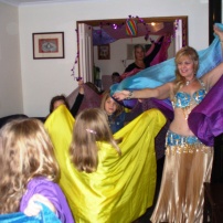 Party veil dancing